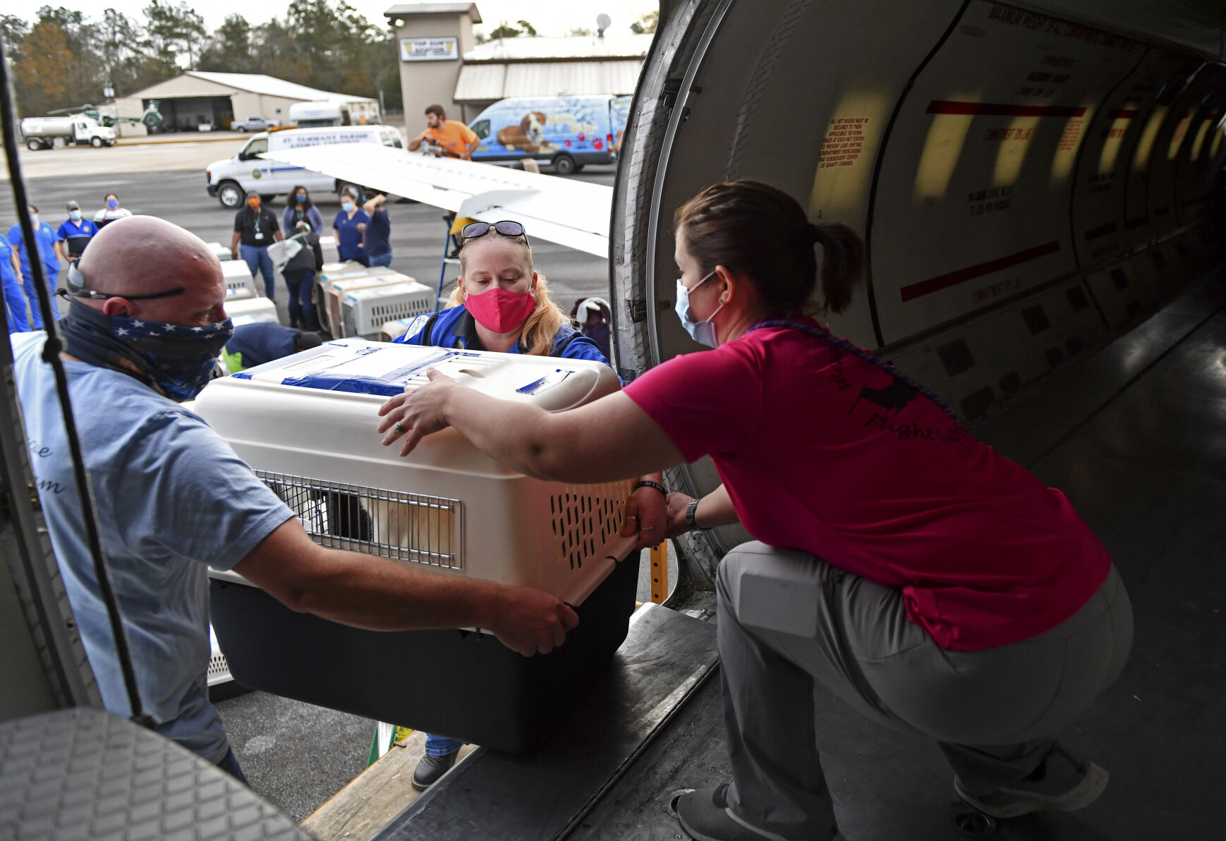 BR.petairliftwild.123120 HS 570.JPG